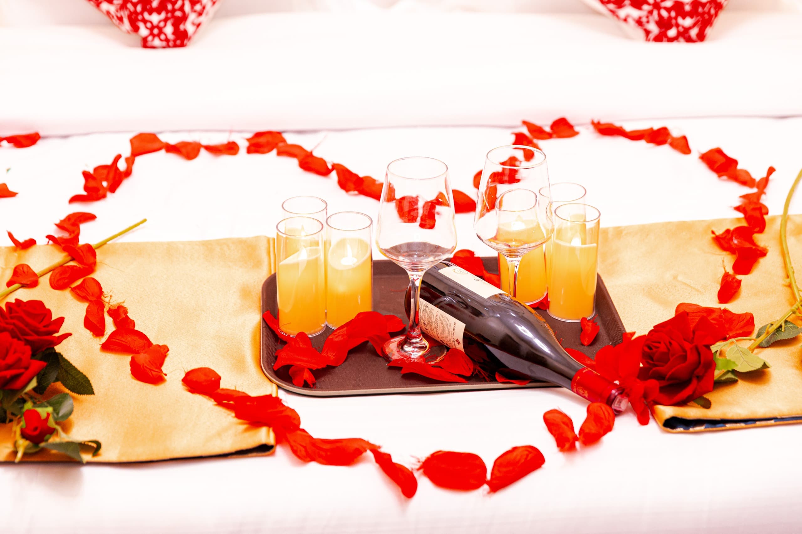 Suite with Petals